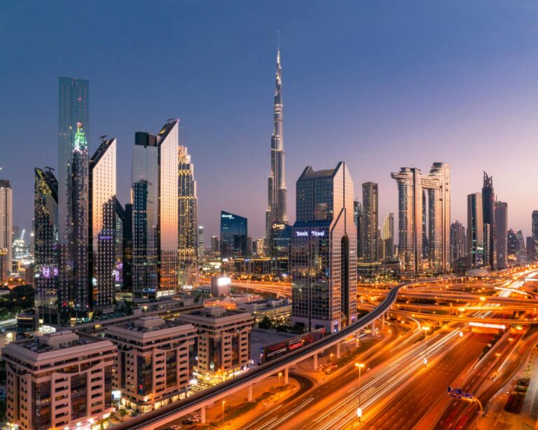 Travel to Dubai: Your Ultimate Guide to an Unforgettable Experience in 2024